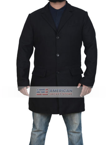 hitman-bodyguard-ryan-reynolds-coat